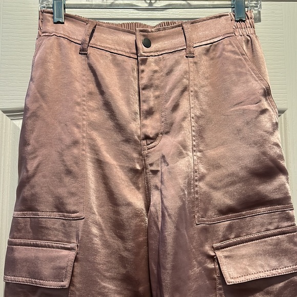 WILD FABLE SMALL SATIN CARGO JOGGERS. Rose gold color Exc Cond. Bundle2Save - Picture 4 of 9